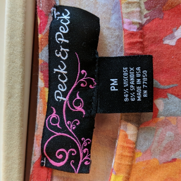 Peck& Peck top - Picture 2 of 3